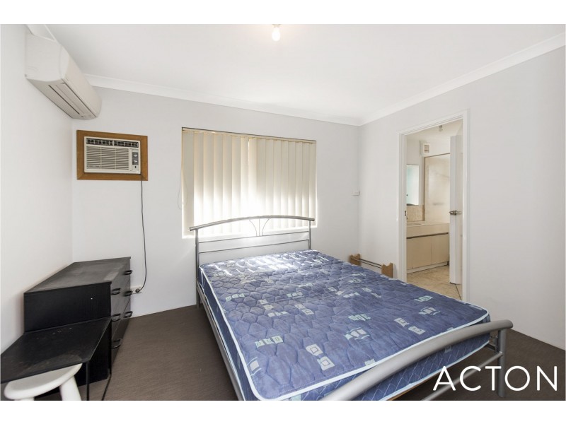 1/64 Broadway, Crawley WA 6009