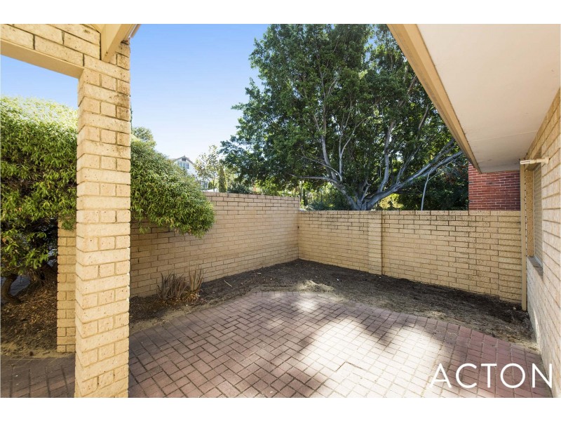 1/64 Broadway, Crawley WA 6009