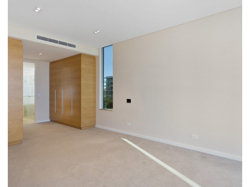 18/9 McCabe Street, North Fremantle WA 6159