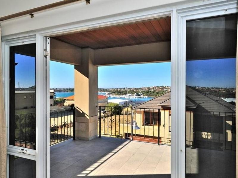 10 The Cutting, Mosman Park WA 6012