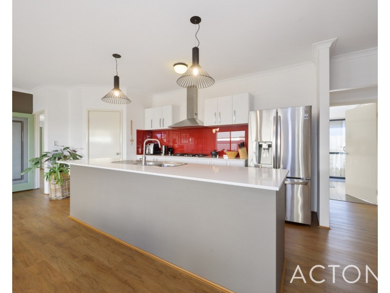 15 Sonnet Close, Woodlands WA 6018