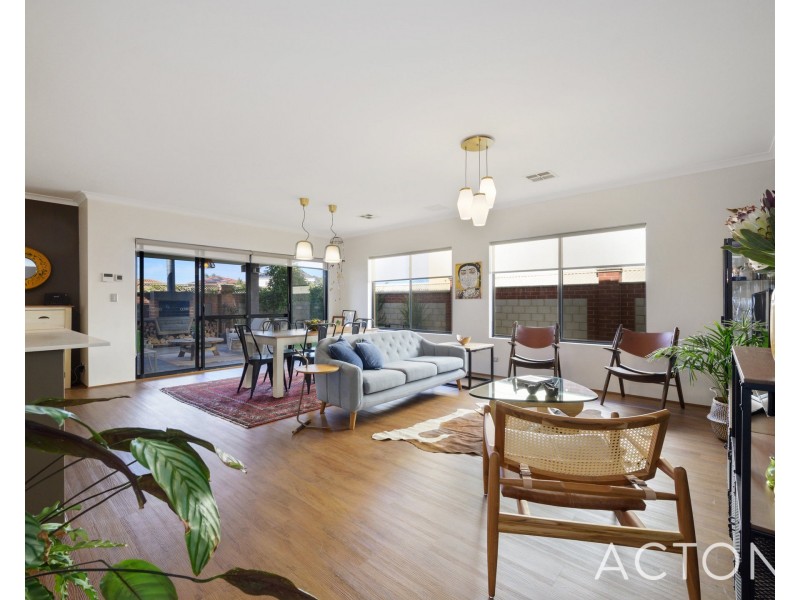 15 Sonnet Close, Woodlands WA 6018