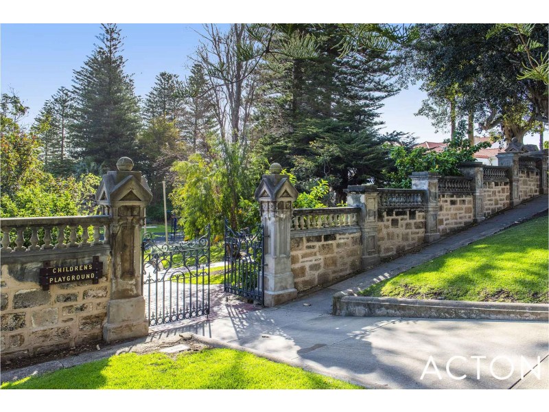 5/108 Broome Street, Cottesloe WA 6011