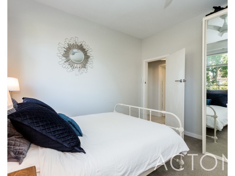 11/16 Richardson Avenue, Claremont WA 6010