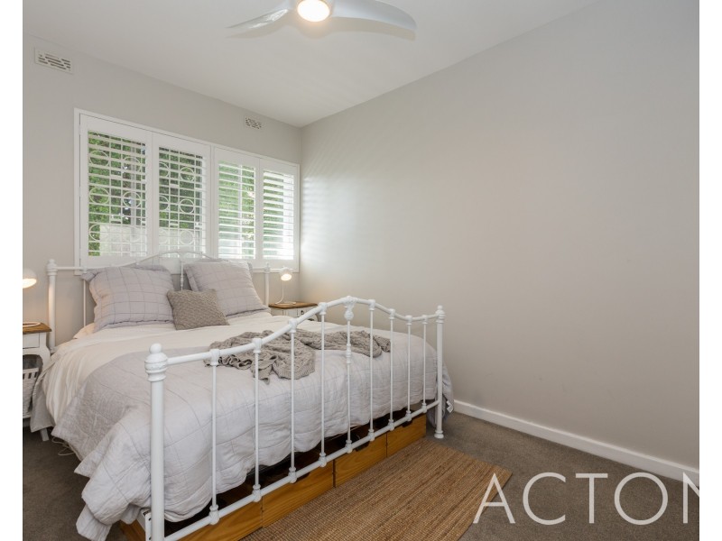 11/16 Richardson Avenue, Claremont WA 6010