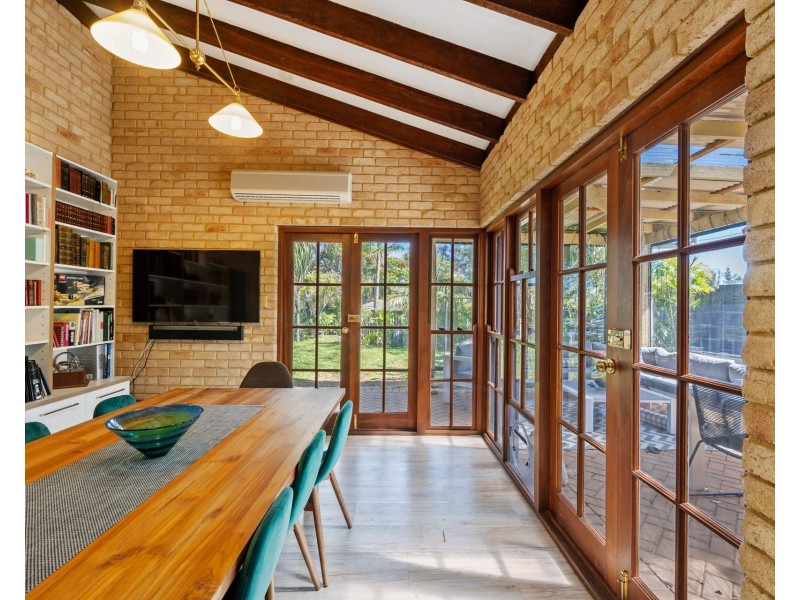 18 York Terrace, Mosman Park WA 6012