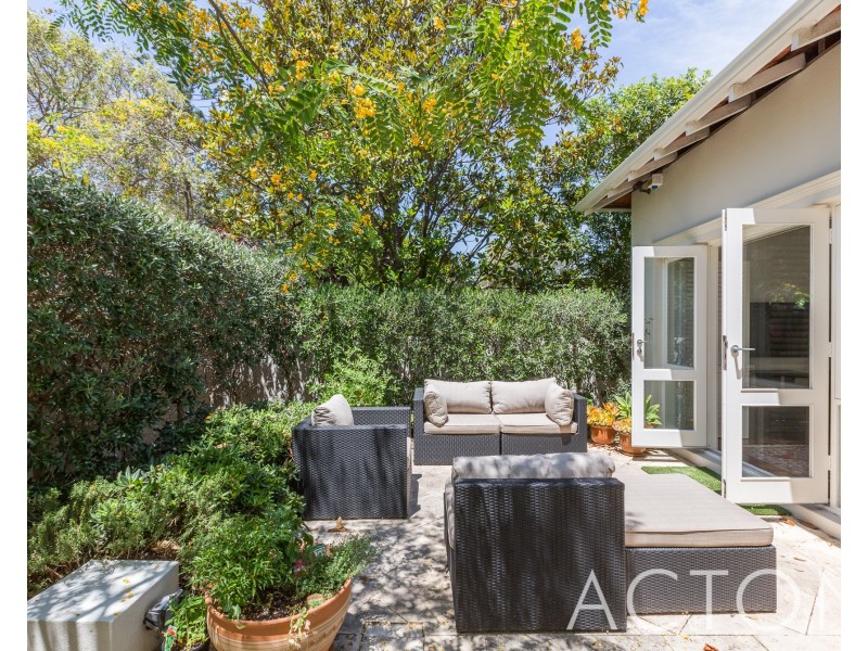 35 Salvado Street, Cottesloe WA 6011