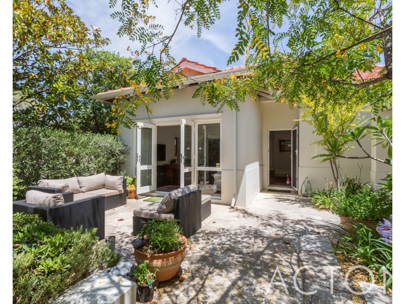 35 Salvado Street, Cottesloe WA 6011