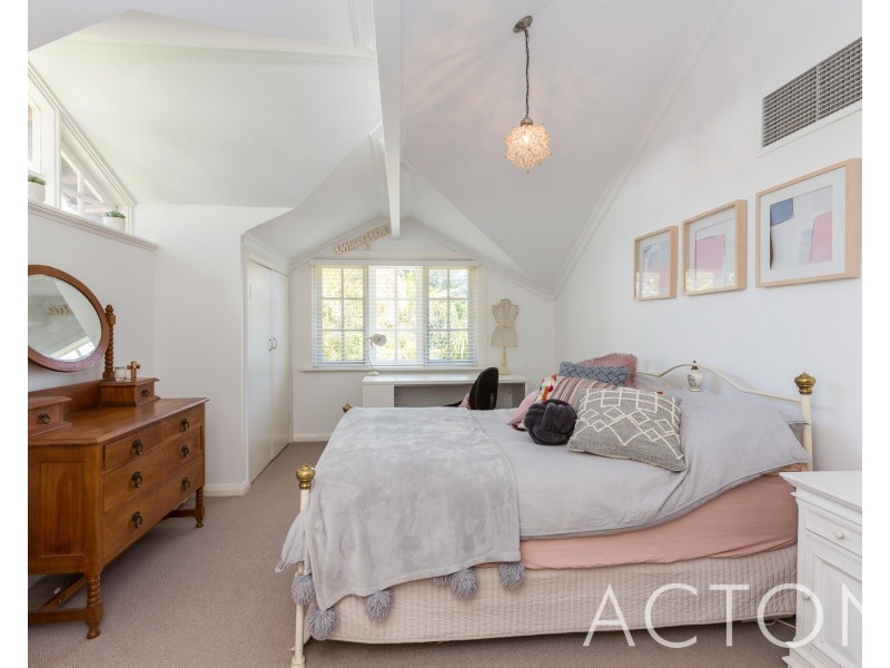 35 Salvado Street, Cottesloe WA 6011