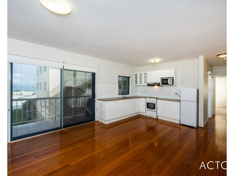 14/20 Overton Gardens, Cottesloe WA 6011