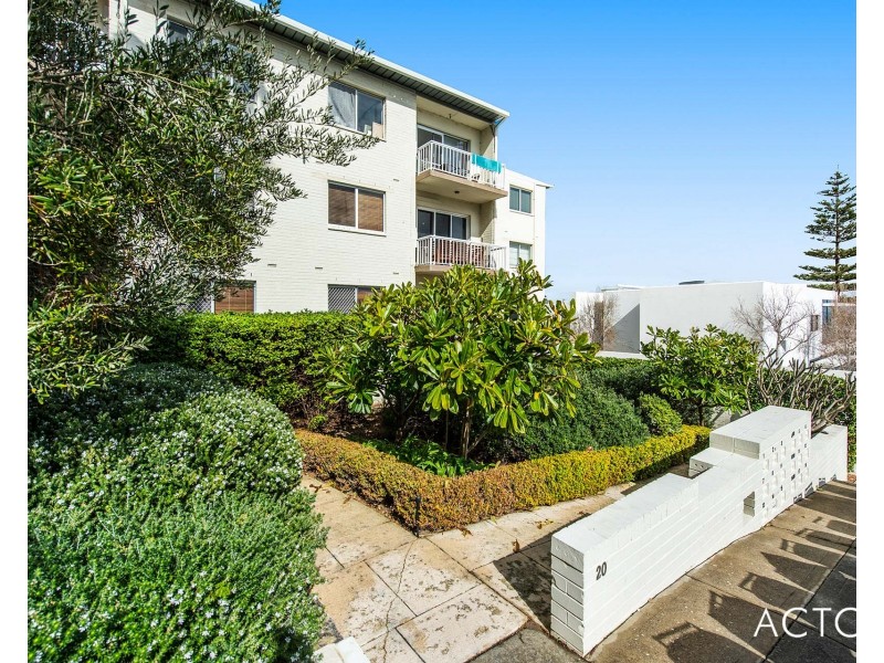 14/20 Overton Gardens, Cottesloe WA 6011