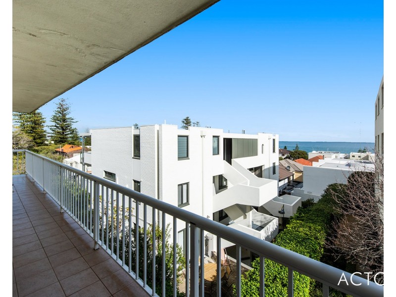 14/20 Overton Gardens, Cottesloe WA 6011