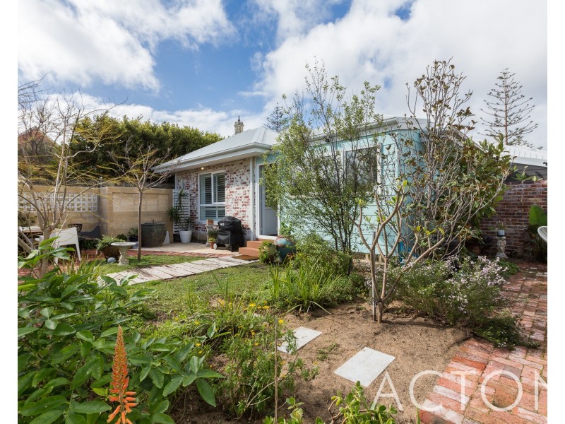 219C Broome Street, Cottesloe WA 6011