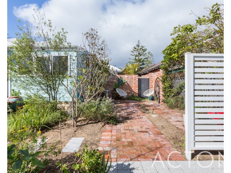 219C Broome Street, Cottesloe WA 6011
