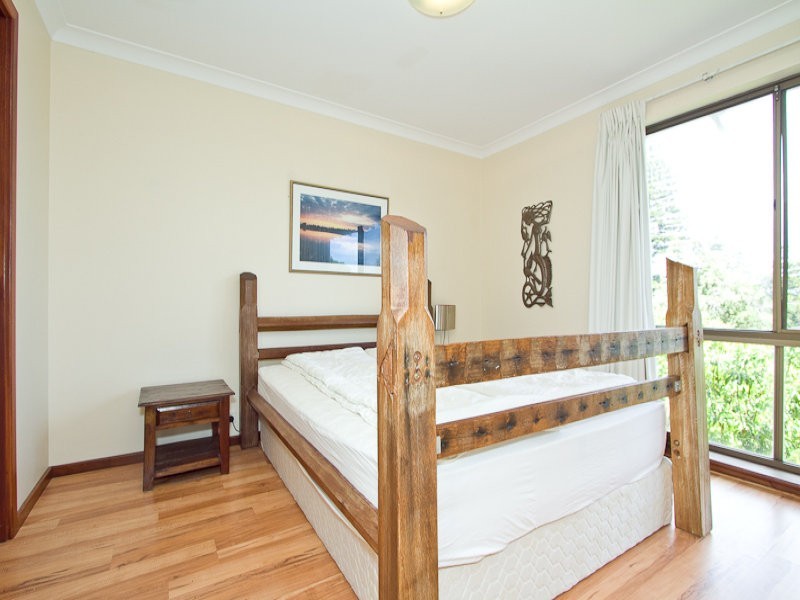 4/22 Salvado Street, Cottesloe WA 6011