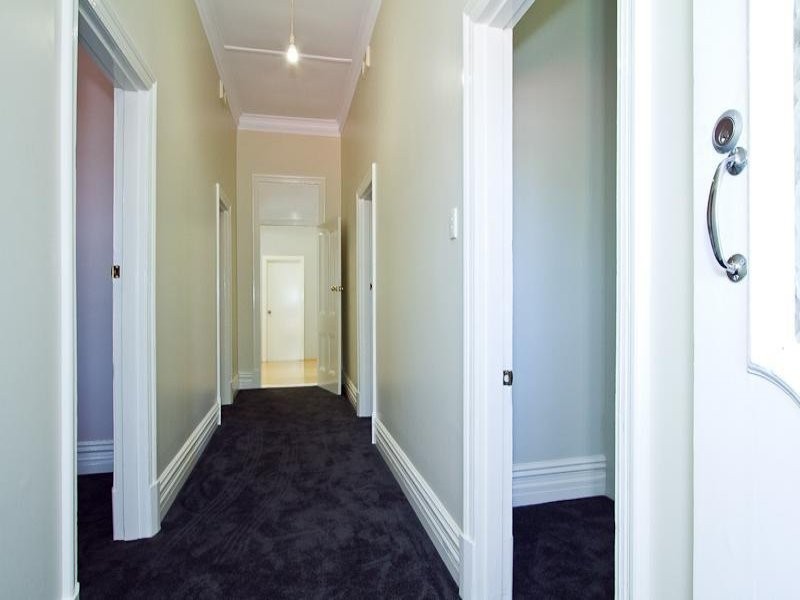 233A Railway Parade, Maylands WA 6051