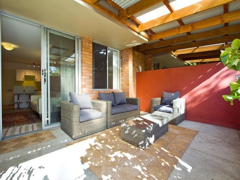 3/4 Dover Court, Mosman Park WA 6012