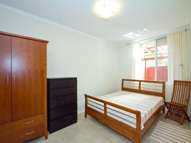 3/4 Dover Court, Mosman Park WA 6012