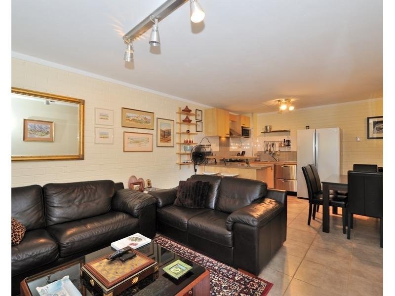 4/31 Wellington Street, Mosman Park WA 6012