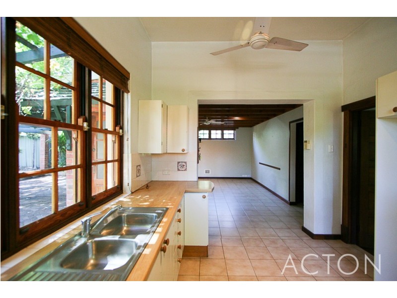 23 Meriwa Street, Nedlands WA 6009