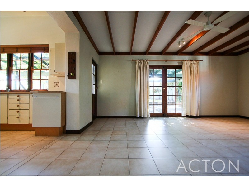 23 Meriwa Street, Nedlands WA 6009