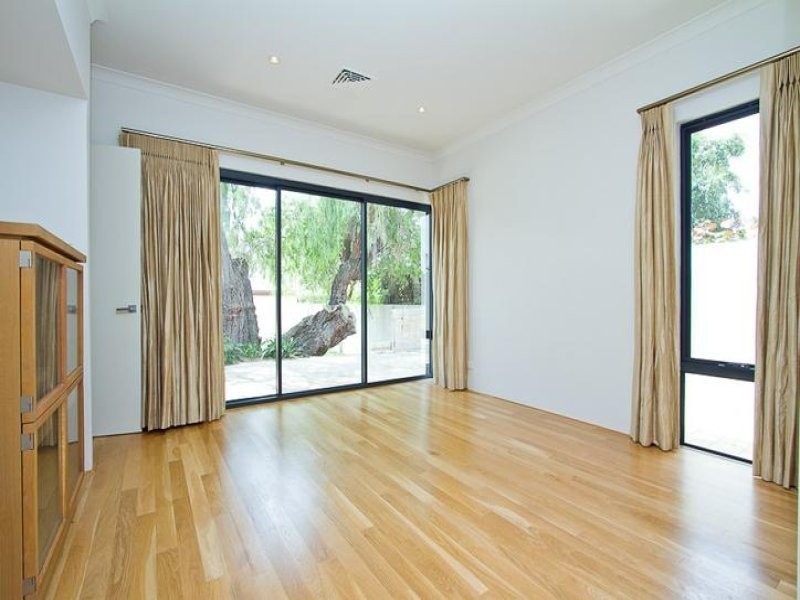 54 Irvine Street, Peppermint Grove WA 6011