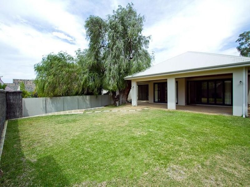 54 Irvine Street, Peppermint Grove WA 6011