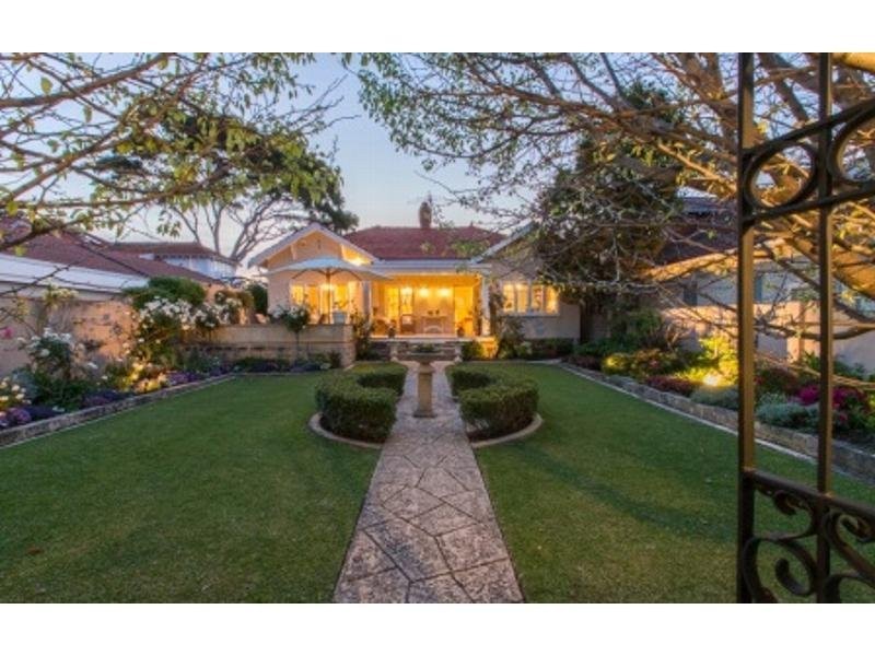 9 Grange Street, Claremont WA 6010