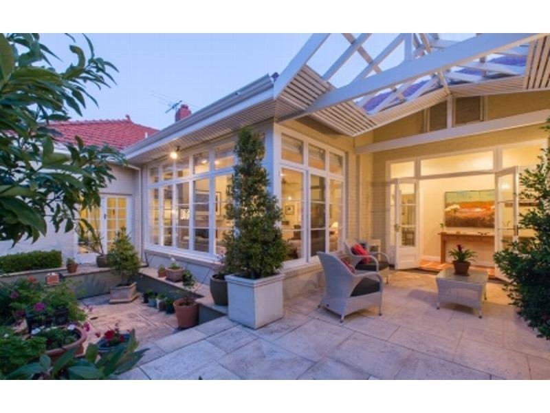 9 Grange Street, Claremont WA 6010