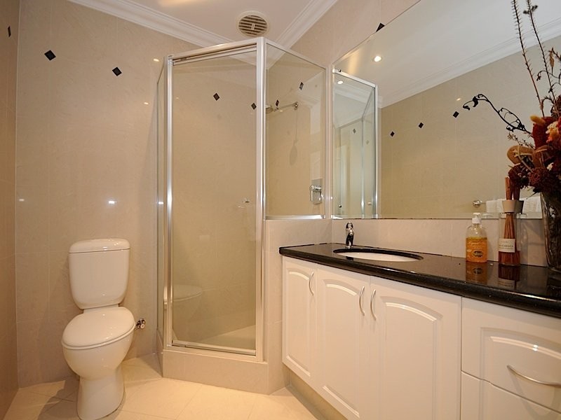 1 Chipperfield Court, Mosman Park WA 6012