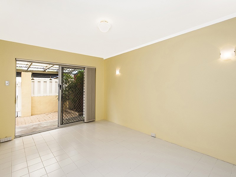 4/4 Wellington Street, Mosman Park WA 6012