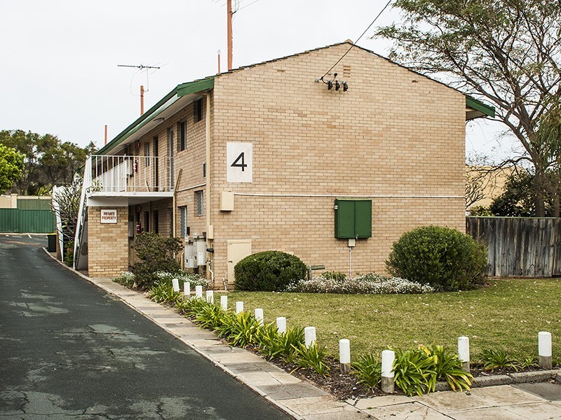 4/4 Wellington Street, Mosman Park WA 6012