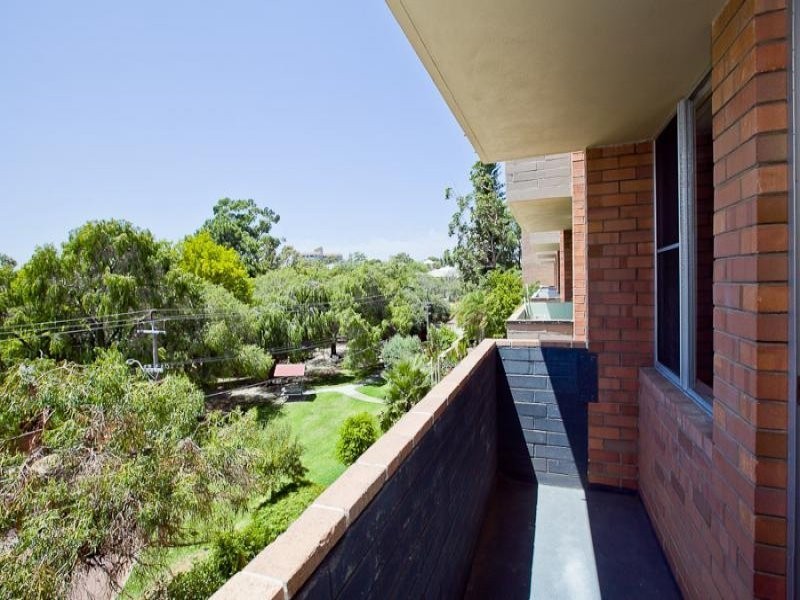 37/4 Dover Court, Mosman Park WA 6012