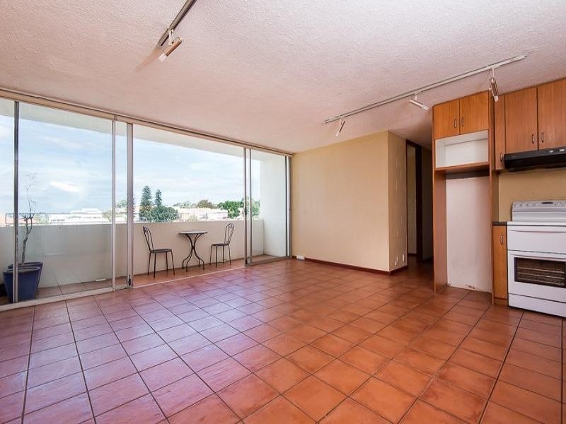 72/375 Stirling Highway, Claremont WA 6010