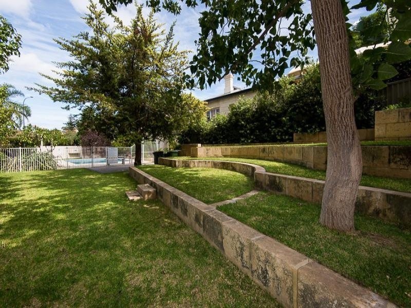 72/375 Stirling Highway, Claremont WA 6010