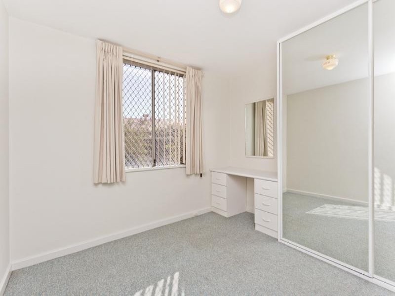 2/27 St Leonards Street, Mosman Park WA 6012
