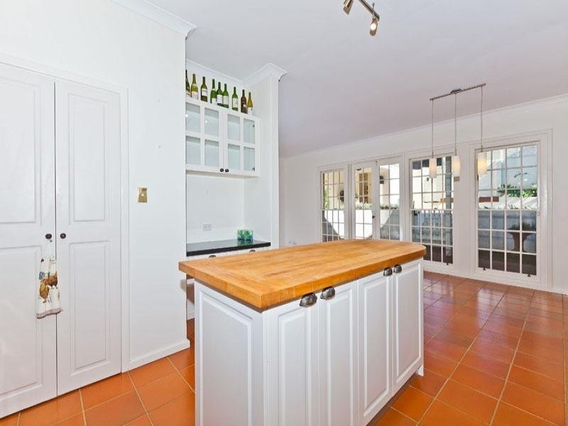 153 Curtin Avenue, Cottesloe WA 6011