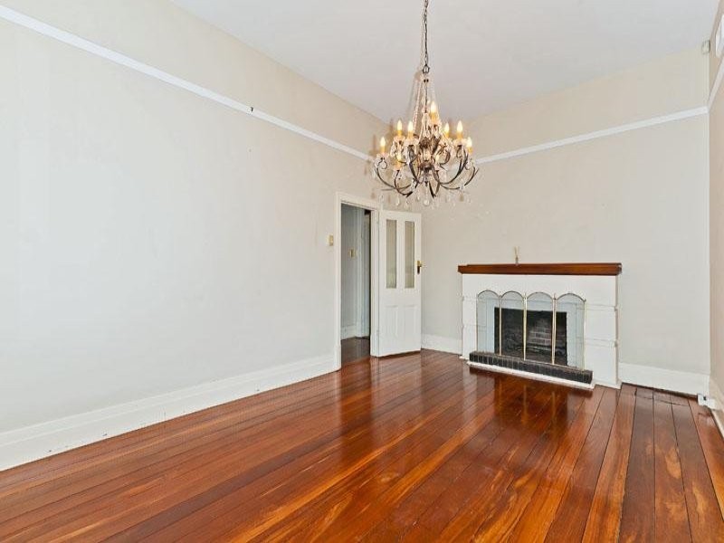 153 Curtin Avenue, Cottesloe WA 6011