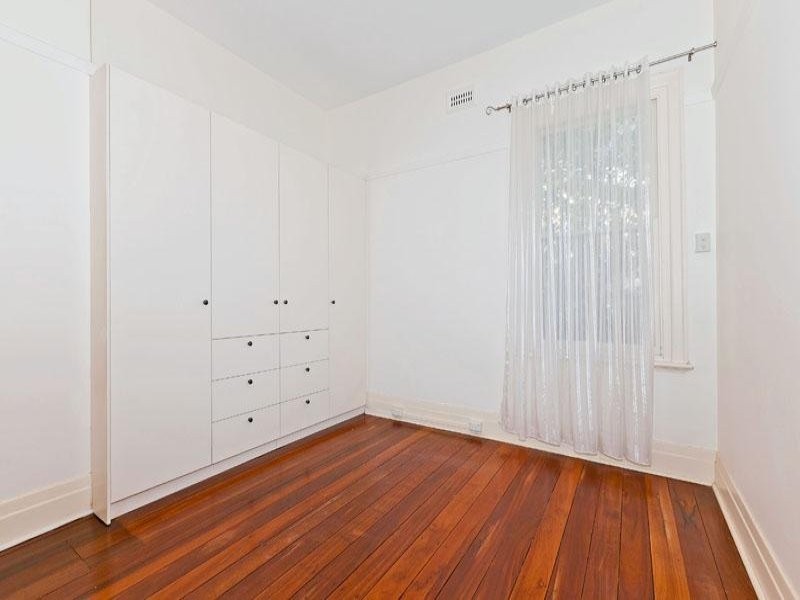 153 Curtin Avenue, Cottesloe WA 6011