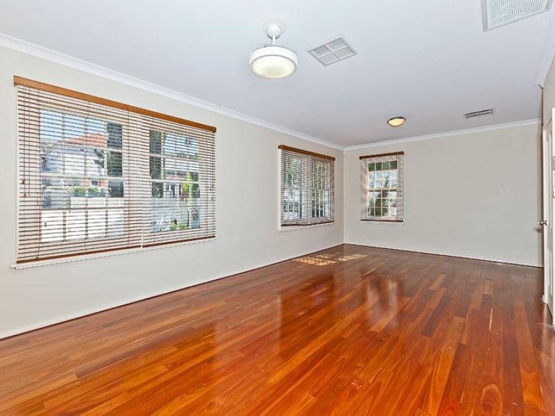 153 Curtin Avenue, Cottesloe WA 6011