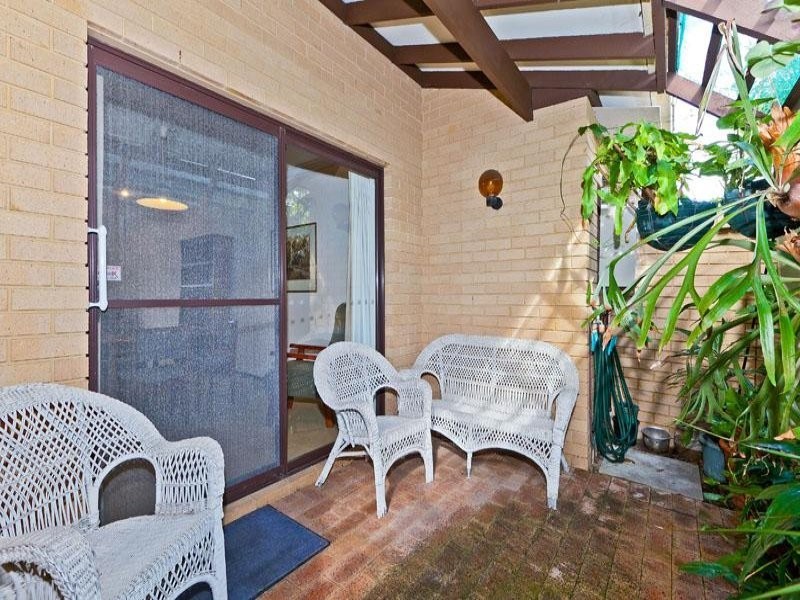 2/99 Forrest Street, Cottesloe WA 6011
