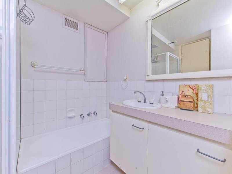 1B/25 Victoria Avenue, Claremont WA 6010