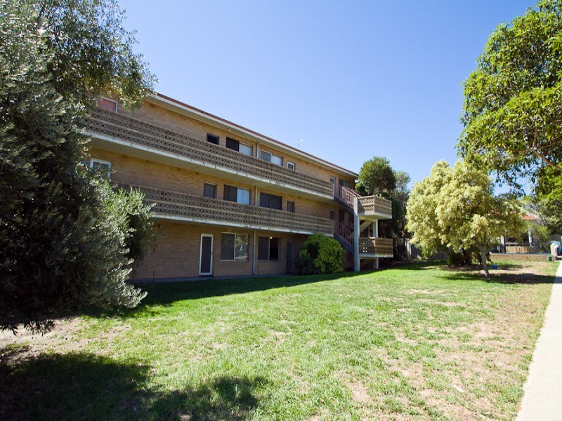 4/17 Glyde Street, Mosman Park WA 6012