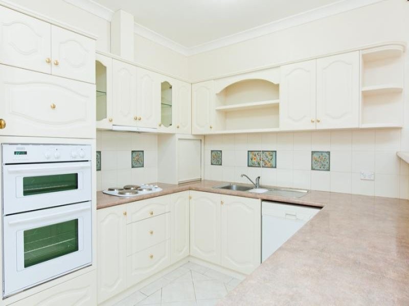 17A Bindaring Parade, Claremont WA 6010