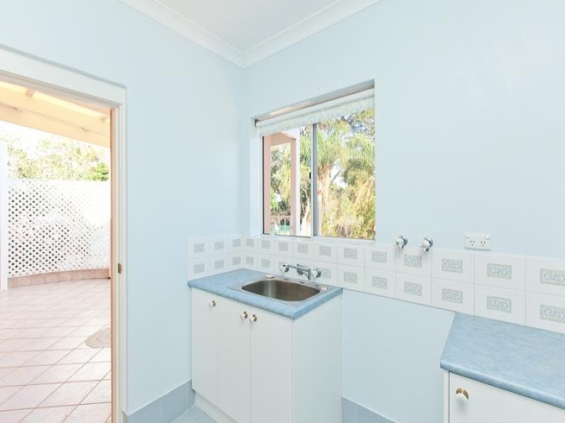17A Bindaring Parade, Claremont WA 6010