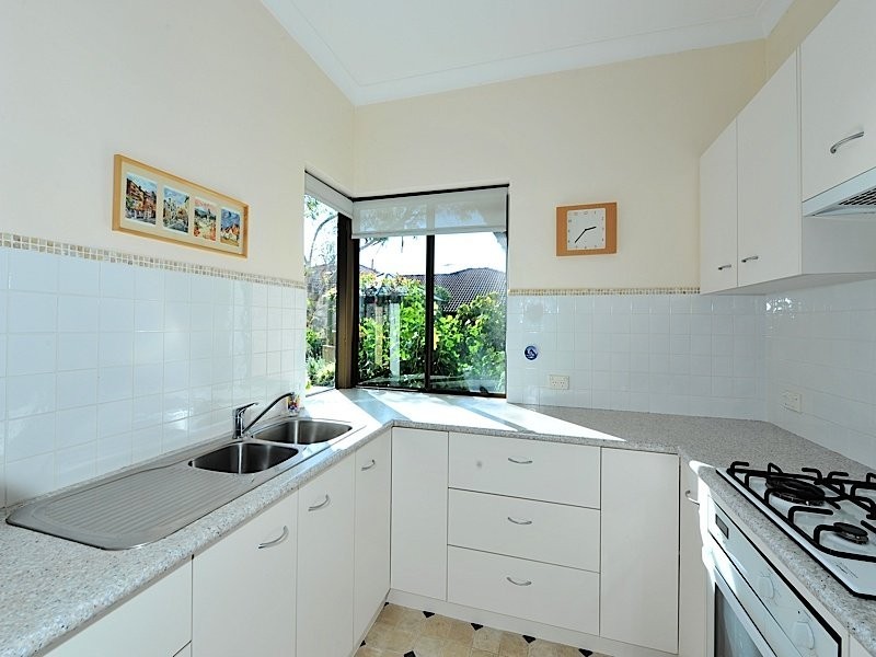 7/30 Brighton Street, Cottesloe WA 6011