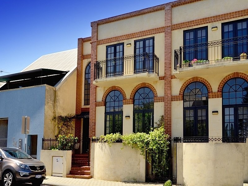 56 Henry Street, Fremantle WA 6160