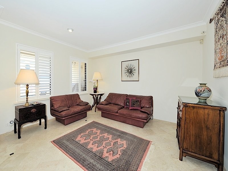 56 Henry Street, Fremantle WA 6160