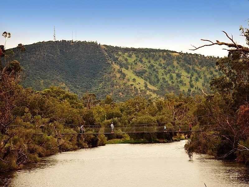 11 South Street, York WA 6302