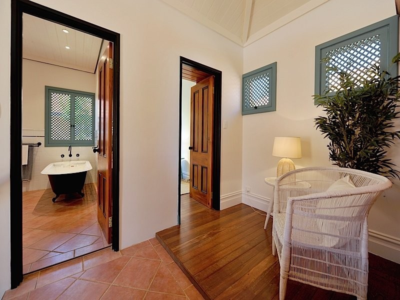 4B Salvado Street, Cottesloe WA 6011